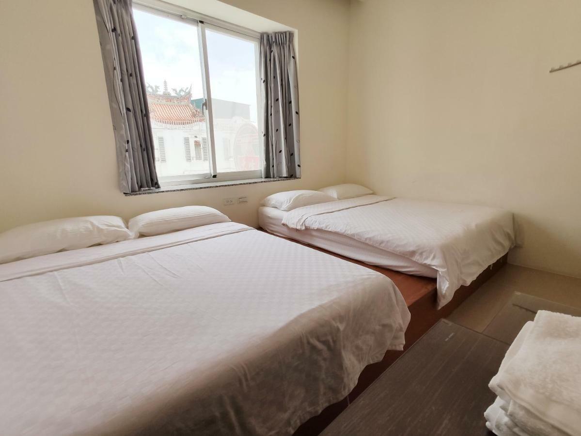 Feng Homestay Zhongpu Exterior foto